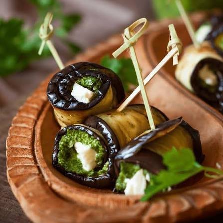 Rouleaux d’aubergines à la feta